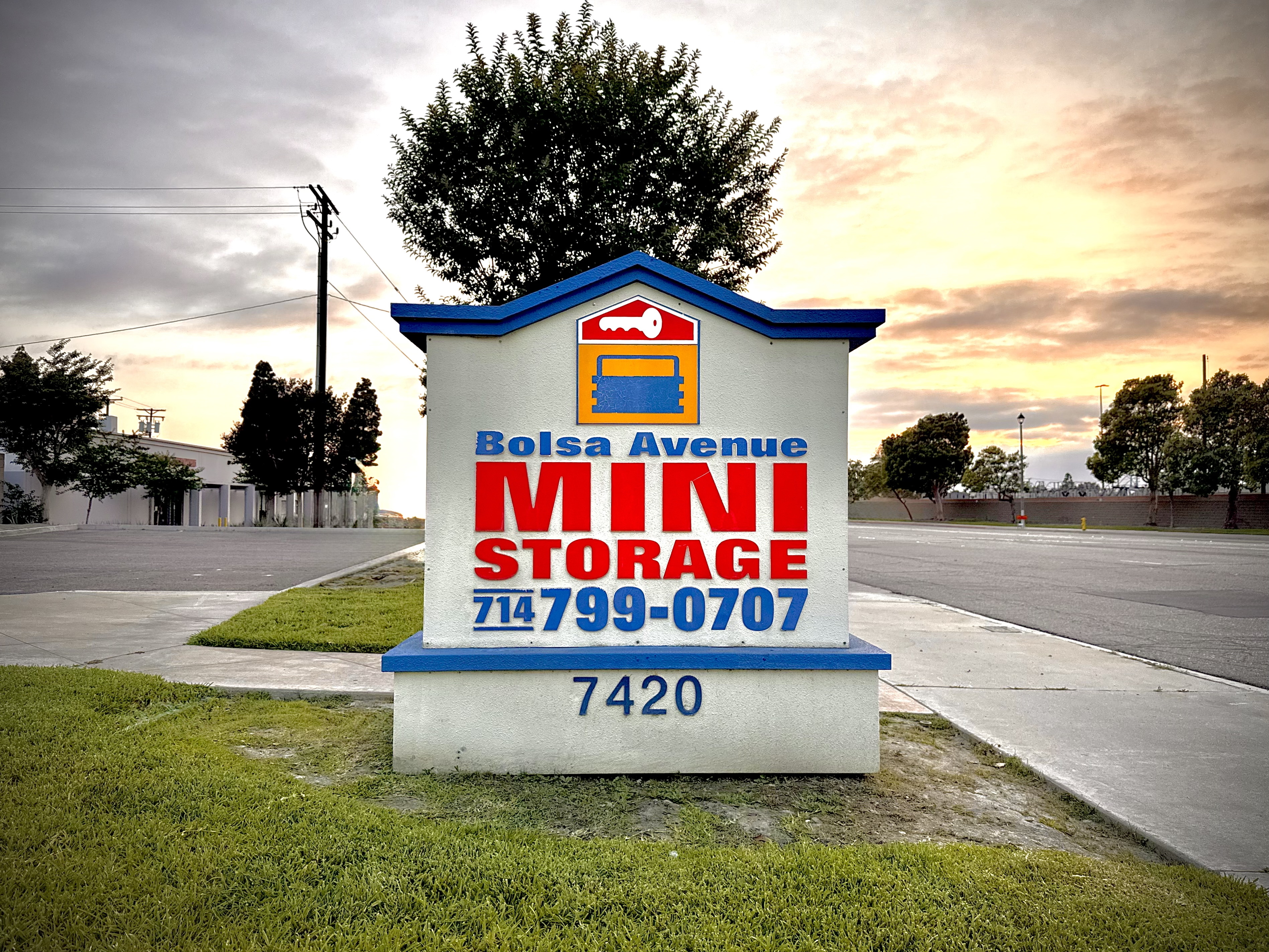Bolsa Mini Storage 7420 Bolsa Ave  Westminster CA 92683